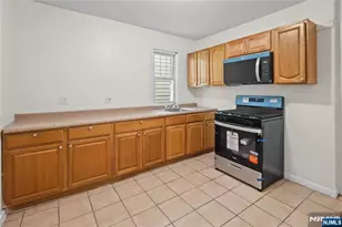 27 Triton Terrace, Newark, NJ 07104 - Photo 7
