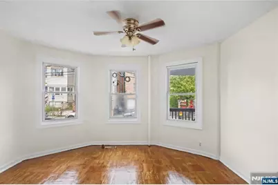 27 Triton Terrace, Newark, NJ 07104 - Photo 5