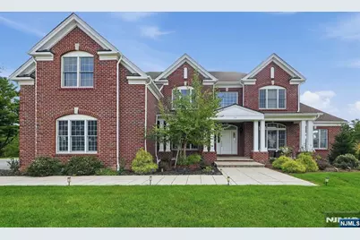 73 Woodmere Road, Upper Saddle River, NJ 07458 - Photo 3