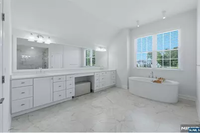 73 Woodmere Road, Upper Saddle River, NJ 07458 - Photo 37
