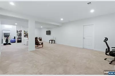 73 Woodmere Road, Upper Saddle River, NJ 07458 - Photo 43