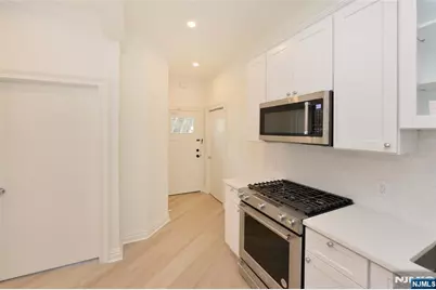 153 Dayton Street 4 #4, Ridgewood, NJ 07450 - Photo 9