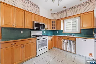 136 56th Street, Bayonne, NJ 07002 - Photo 13