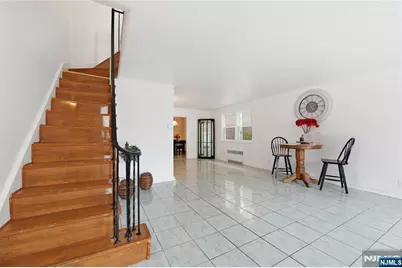 136 56th Street, Bayonne, NJ 07002 - Photo 3