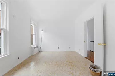136 56th Street, Bayonne, NJ 07002 - Photo 21