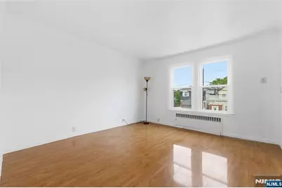 136 56th Street, Bayonne, NJ 07002 - Photo 17