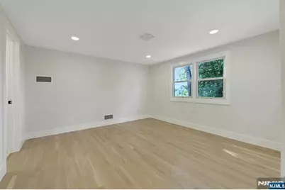 300 John Ochs Drive, Saddle Brook Township, NJ 07663 - Photo 25