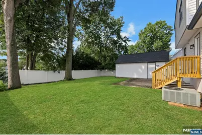 300 John Ochs Drive, Saddle Brook Township, NJ 07663 - Photo 5