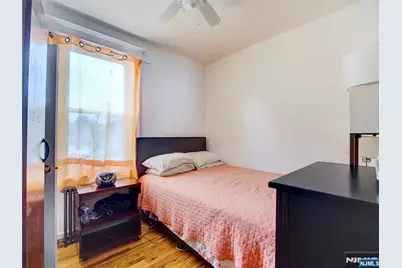 139-141 Richelieu Terrace, Newark, NJ 07106 - Photo 3