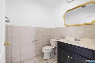 36 W Central Blvd A, Palisades Park, NJ 07650 - Photo 15