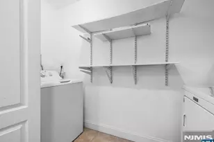 36 W Central Blvd A, Palisades Park, NJ 07650 - Photo 17