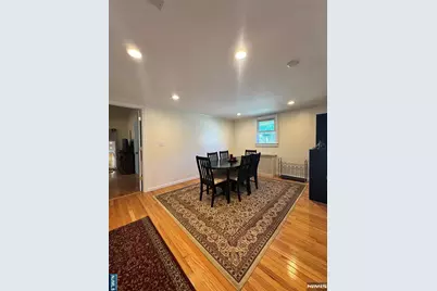 602 Studio, Ridgefield, NJ 07657 - Photo 9