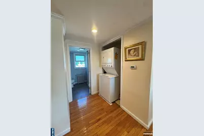 602 Studio, Ridgefield, NJ 07657 - Photo 11
