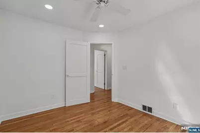 75 Emerson Street, Clifton, NJ 07013 - Photo 9