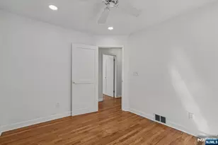 75 Emerson St, Clifton, NJ 07013 - Photo 9