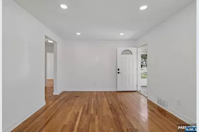 75 Emerson Street, Clifton, NJ 07013 - Photo 3