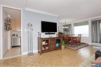 4 Horizon Road 815 #815, Fort Lee, NJ 07024 - Photo 5
