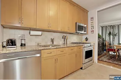 4 Horizon Road 815 #815, Fort Lee, NJ 07024 - Photo 7