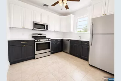 622 Hackensack, Carlstadt, NJ 07072 - Photo 3