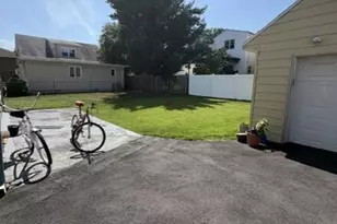 735 7th St, Secaucus, NJ 07094 - Photo 5