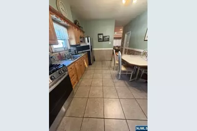 735 7th Street, Secaucus, NJ 07094 - Photo 11