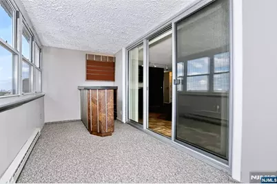 2100 Linwood Avenue 15A #15A, Fort Lee, NJ 07024 - Photo 11