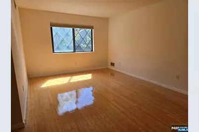 18 Linwood Avenue T008 #T008, Cresskill, NJ 07626 - Photo 7