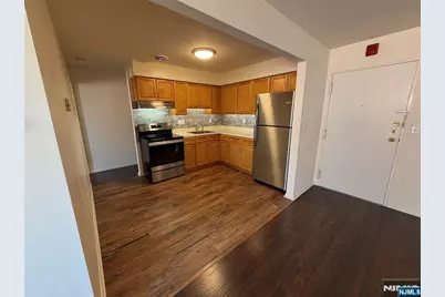 227 13th Street B6 #B6, Palisades Park, NJ 07650 - Photo 7
