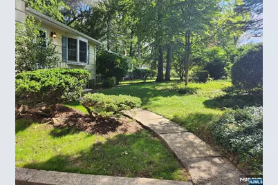 3 Arrowhead Road, Park Ridge, NJ 07656 - Photo 9