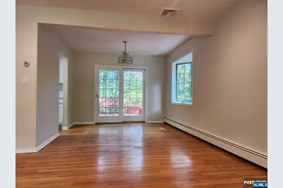 3 Arrowhead Road, Park Ridge, NJ 07656 - Photo 3