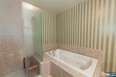 75 Birch Lane, Wayne, NJ 07470 - Photo 15