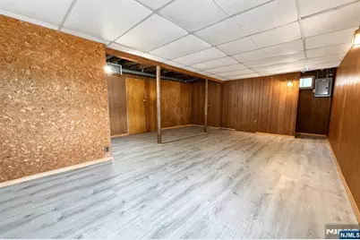 50 Knolls Road, Bloomingdale, NJ 07403 - Photo 15