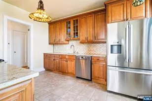 375 Mount Prospect 7De, Newark, NJ 07104 - Photo 9