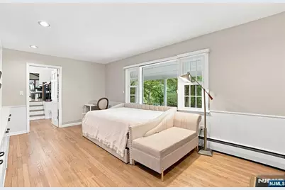 7 Sleepy Hollow Road, Upper Saddle River, NJ 07458 - Photo 17