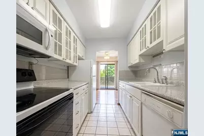 44 S Main 2A #2A, Lodi, NJ 07644 - Photo 9