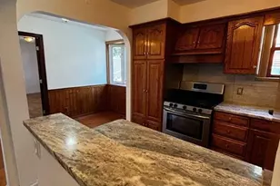 703 Teneyck Ave 1, Lyndhurst Township, NJ 07071 - Photo 5