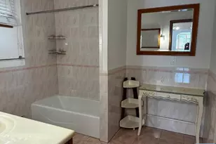 703 Teneyck Ave 1, Lyndhurst Township, NJ 07071 - Photo 13
