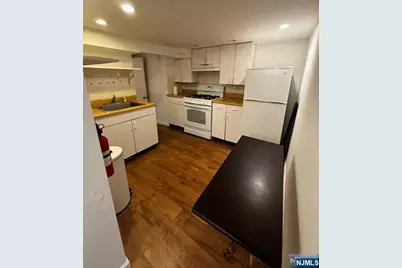 703 Teneyck Avenue 1 #1, Lyndhurst Township, NJ 07071 - Photo 19