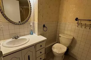 703 Teneyck Ave 1, Lyndhurst Township, NJ 07071 - Photo 17