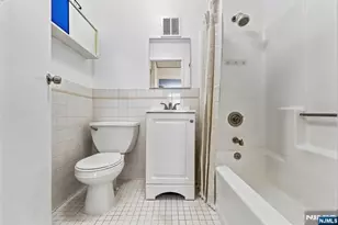 5 Linden Street 6G, Hackensack, NJ 07601 - Photo 13