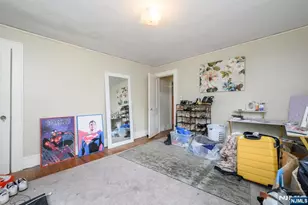 327 Rifle Camp Rd, Little Falls Township, NJ 07424 - Photo 17