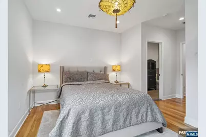 29 Roslyn Avenue, Englewood Cliffs, NJ 07632 - Photo 35