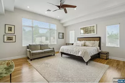 29 Roslyn Avenue, Englewood Cliffs, NJ 07632 - Photo 25