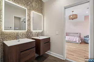 29 Roslyn Ave, Englewood Cliffs, NJ 07632 - Photo 33