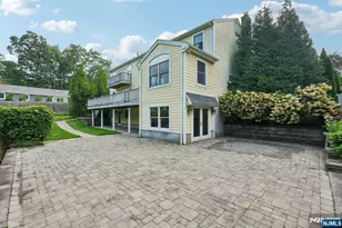 33 Randolph St, Park Ridge, NJ 07656 - Photo 43