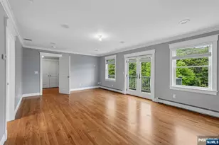 33 Randolph St, Park Ridge, NJ 07656 - Photo 23