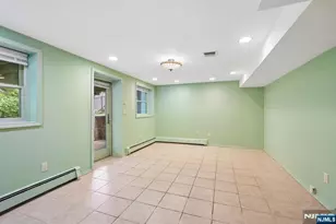 33 Randolph St, Park Ridge, NJ 07656 - Photo 37