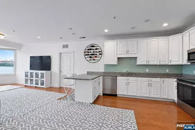 20 Ave At Port Imperial 403 #403, West New York, NJ 07093 - Photo 3