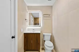 7 Sterling Pl 1, Edgewater, NJ 07020 - Photo 33