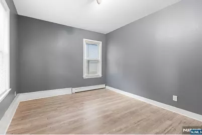201 Center Street, Orange, NJ 07050 - Photo 11